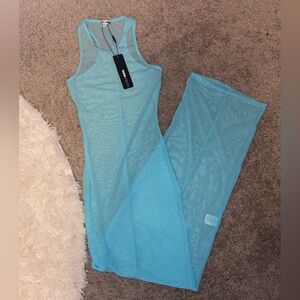Women’s swim suit cover up
